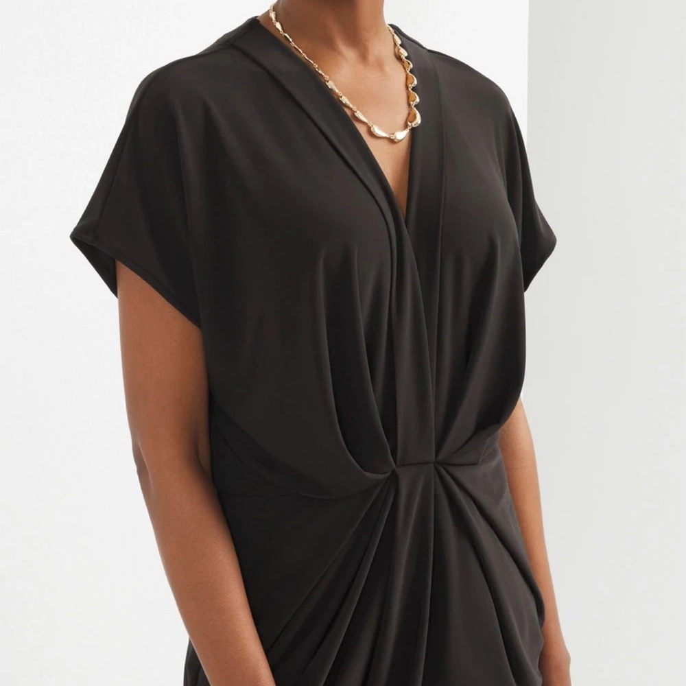 White House Black Market Matte-Jersey Twist Front Dress NWT Size Medium - Picture 4 of 8
